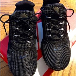 Brand new Nike Prest Air tennis shoes